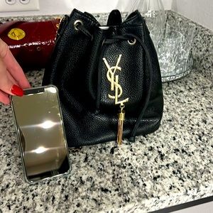 🤩✨YSL Parfums cosmetic bag